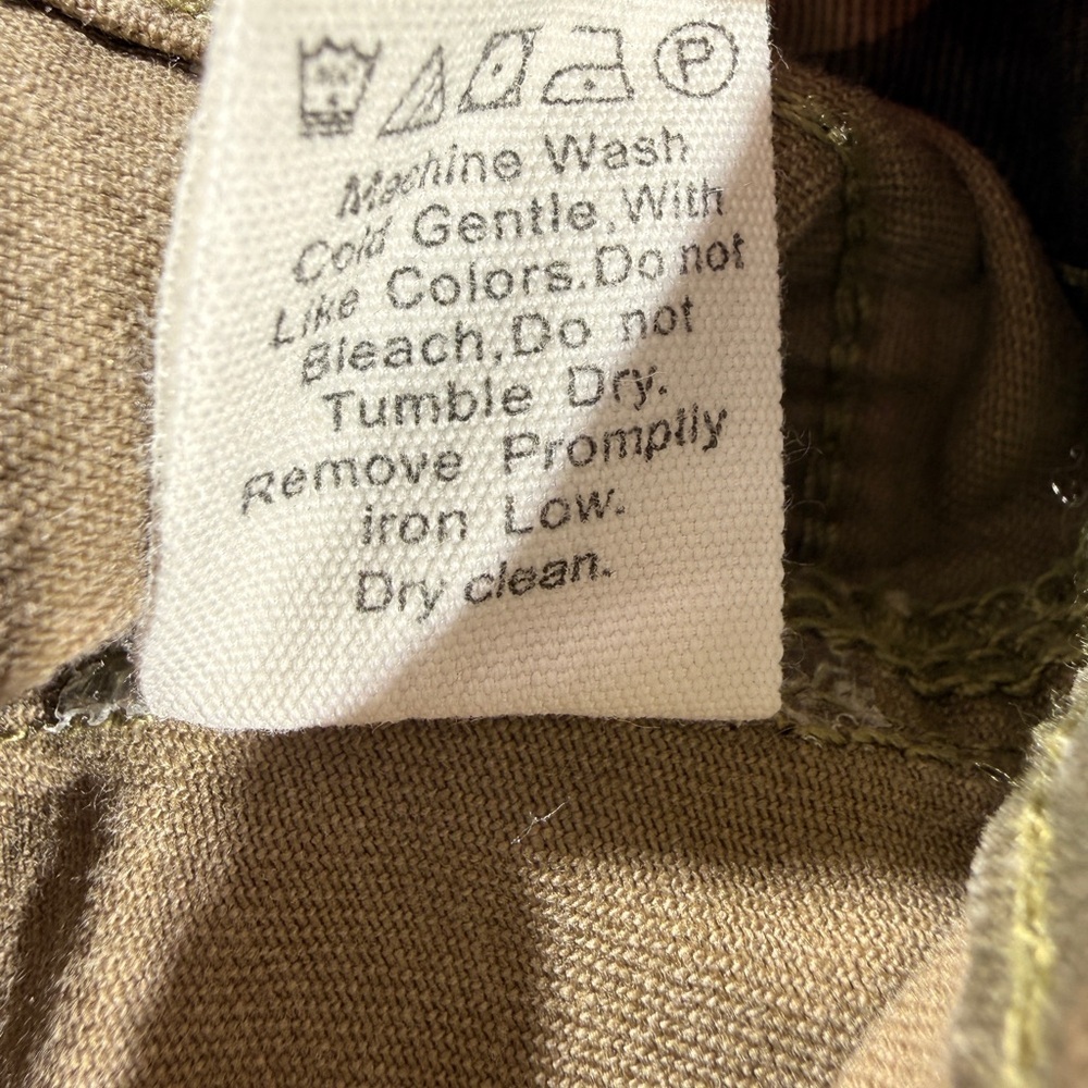 Princess Polly Camouflage Skirt Women’s Size 6 - Picture 8 of 8